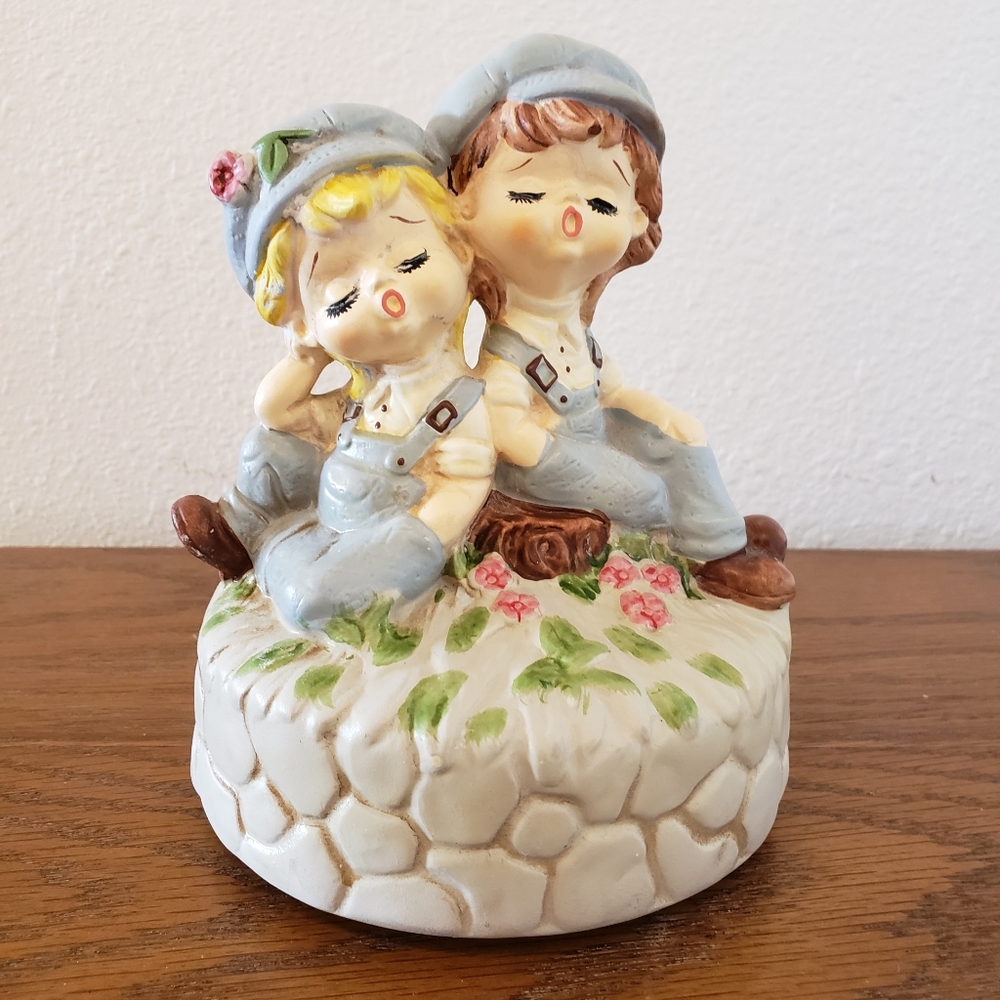 Sears Roebuck 1978 musical box#